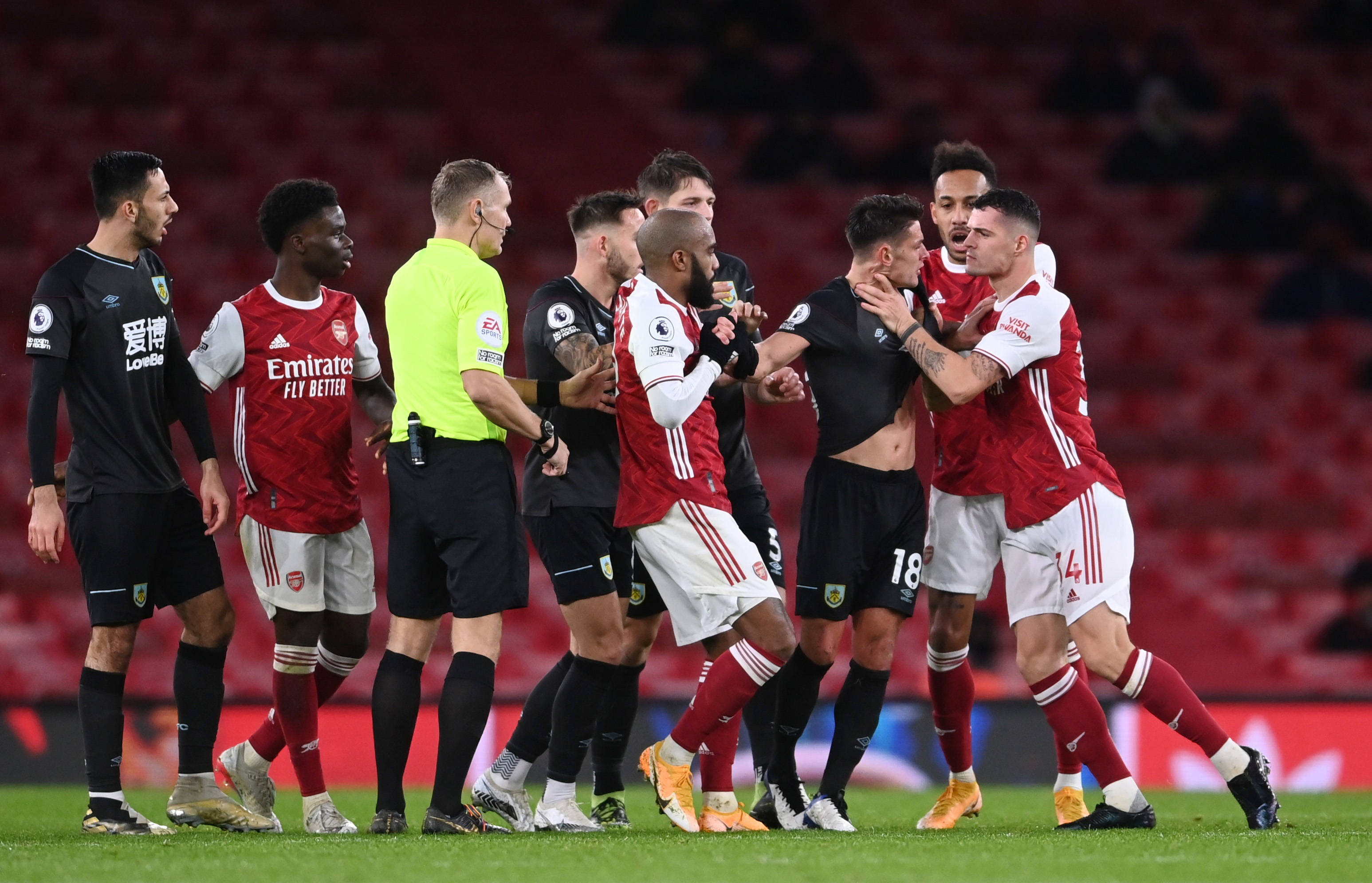 指导防线球 指导防线球