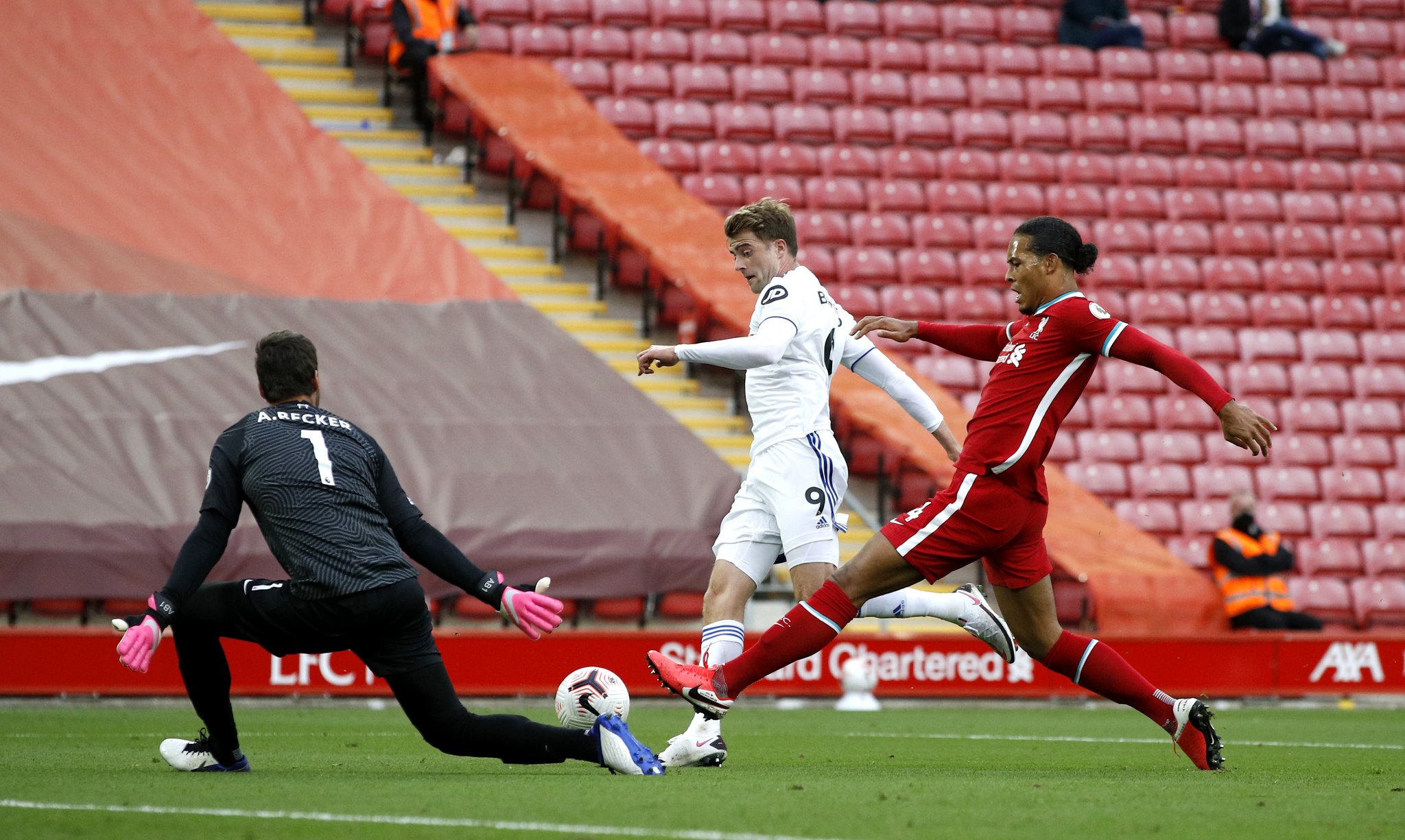 保障球队在 保障球队在